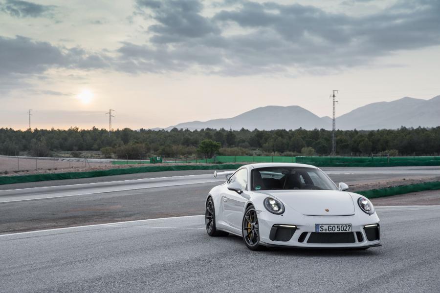  Porsche 911 GT3 2017 года  (WW) (фото 46 из 86)
